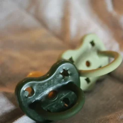 Hevea Speentje 3-36 Maanden Moss Green – Rond