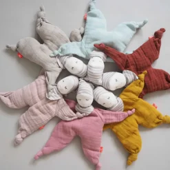Kikadu Poppetje | Roest