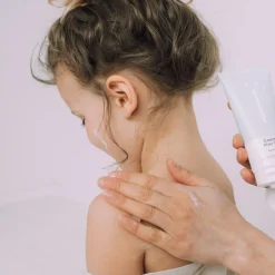 Naif Cooling After Sun Gel