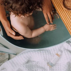 Naif Milky Bath Oil
